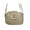 Sac à main bandoulière beige tendance – face Sac à main bandoulière beige tendance – face