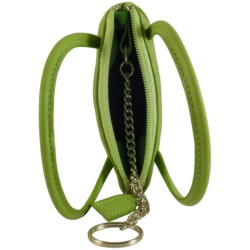 Porte monnaie porte clés de marque FANCIL en cuir vachette vert anis.