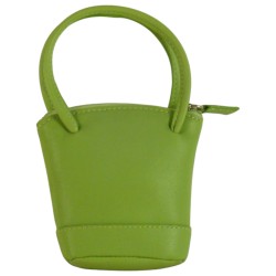 Porte monnaie porte clés de marque FANCIL en cuir vachette vert anis.