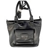 NANUCCI - Sac à main noir porté épaule