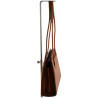 sac à main en cuir vachette fauve pouvant se porter sur l'épaule.-2 sac à main en cuir vachette fauve pouvant se porter sur l'épaule.-2