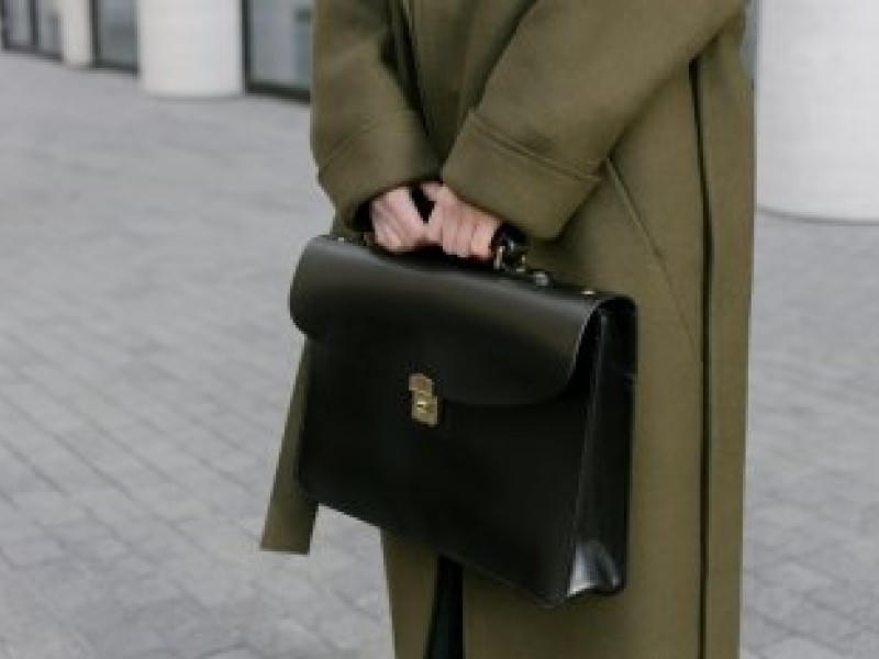 Serviette Business en Cuir : Le Guide pour Professionnels